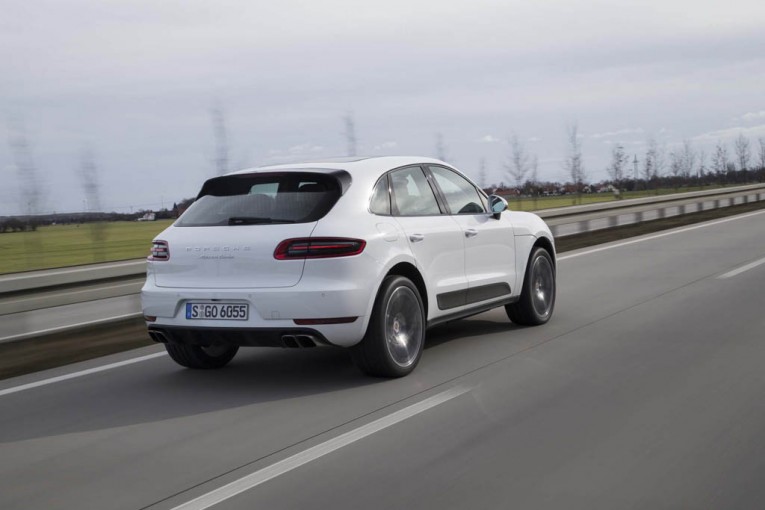 2015 Porsche Macan Turbo