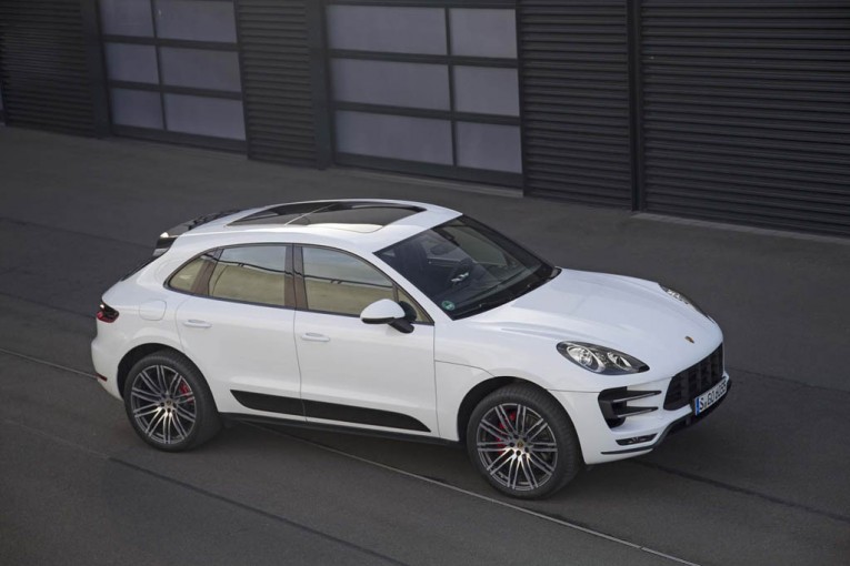 2015 Porsche Macan Turbo