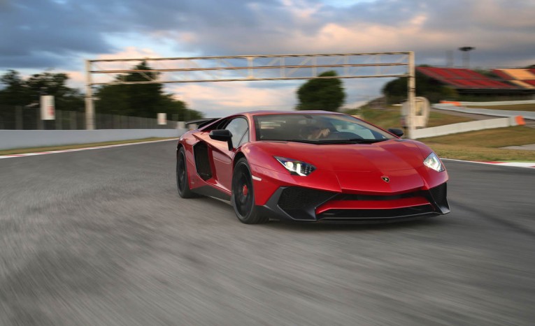 2016 Lamborghini Aventador LP750-4 SV