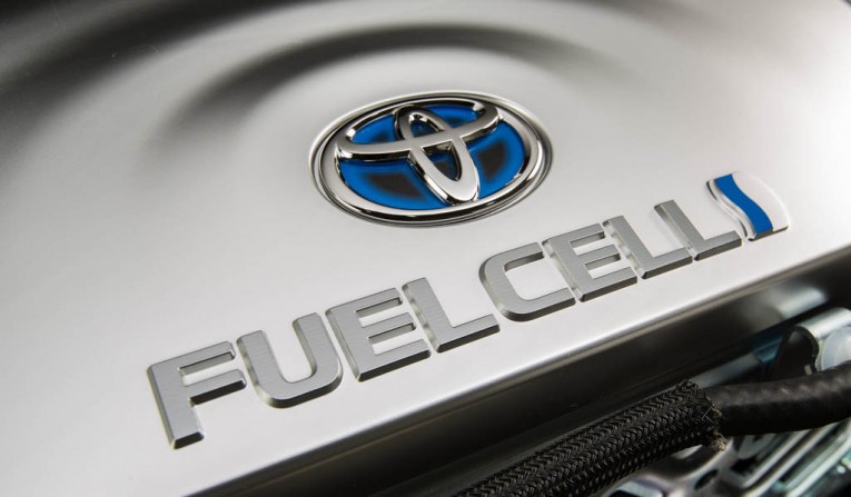 2016 Toyota Fuel Cell Vehicle