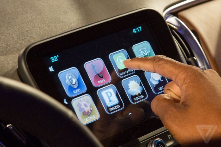 Chevy bringing Apple CarPlay