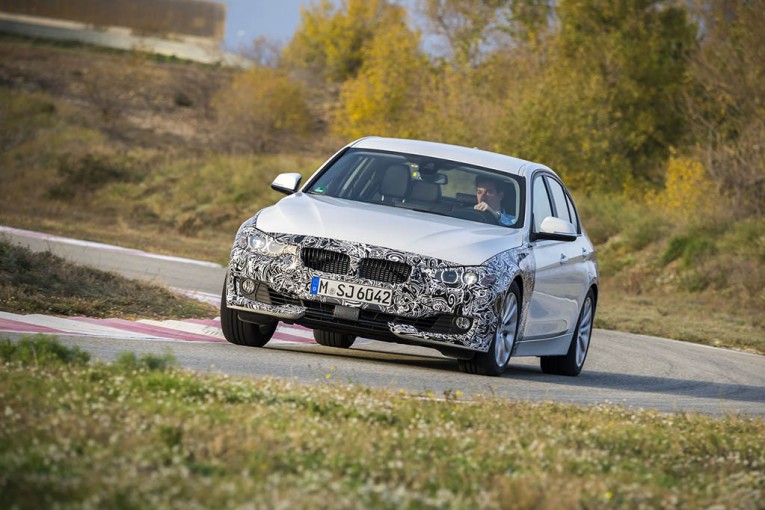 BMW 3-Series facelift spy photo