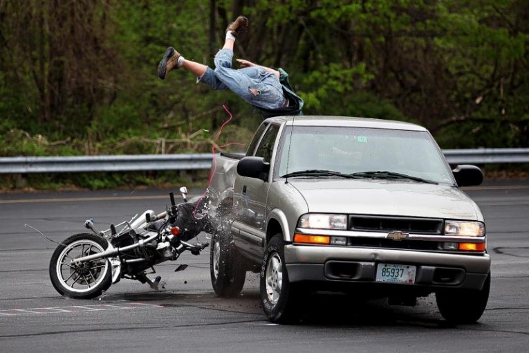 motorcycle head to head accident