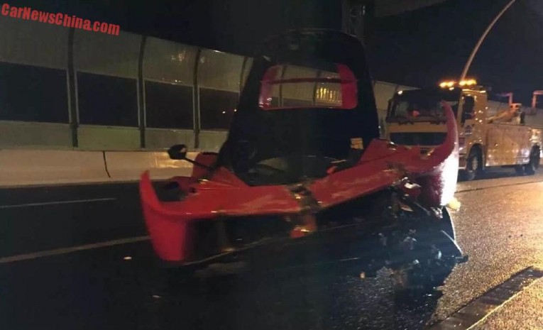 LaFerrari crashed