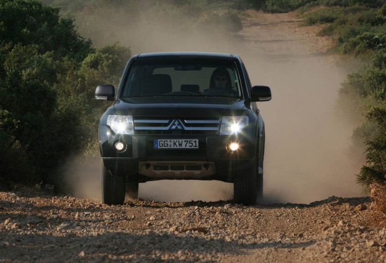 2015 Mitsubishi Pajero