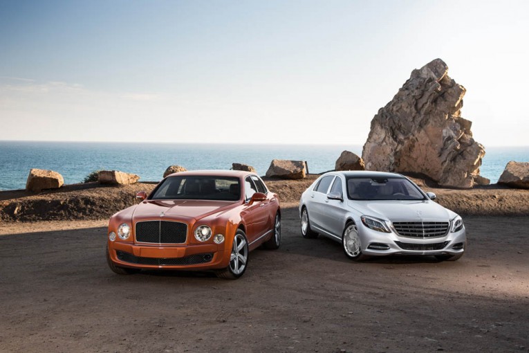 Bentley Mulsanne Speed vs Mercedes Maybach