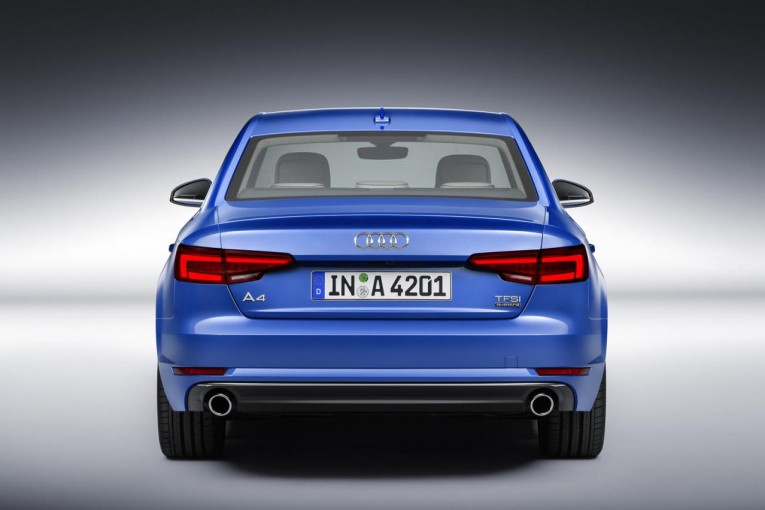 2016 Audi A4 Sedan 06