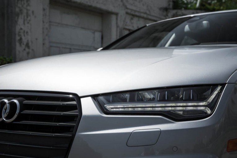 2016-Audi-A7-3.0T-120-876x535
