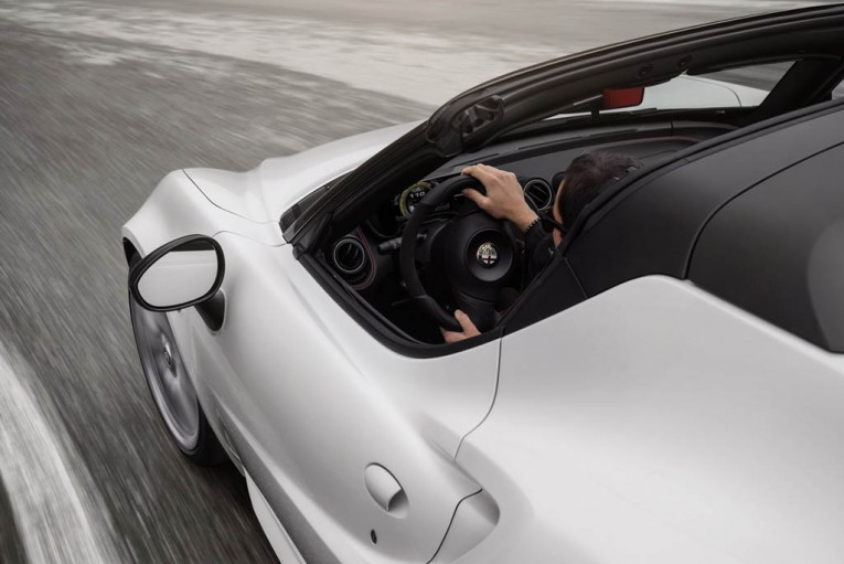 Alfa-Romeo 4C Spider 2015