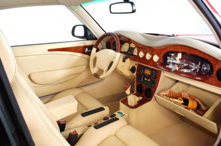 BUFORI La Joya MKIII Interior