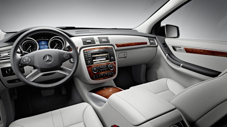 Mercedes R-Class Interior