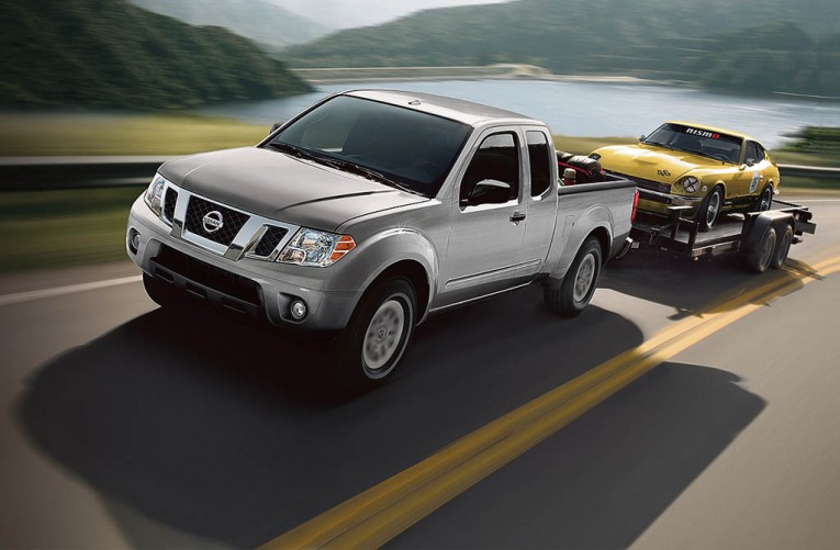 Nissan Frontier S King Cab standard box