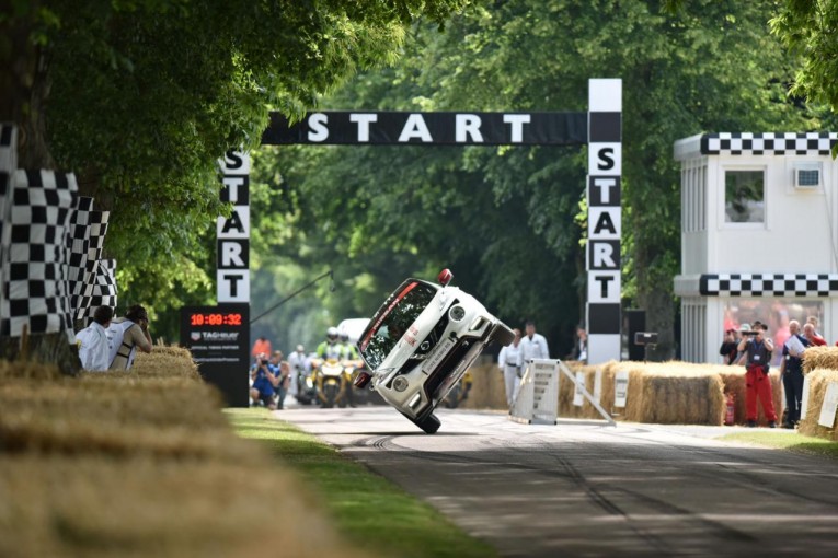 Nissan Juke NISMO RS record attempt at Goodwood