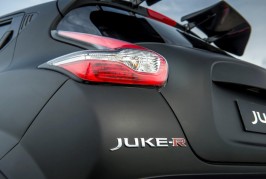 Nissan Juke R 2.0