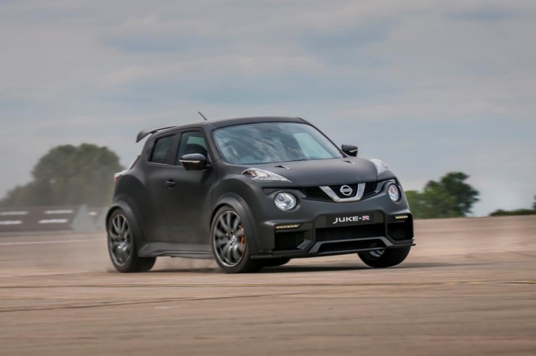 Nissan Juke R 2.0 