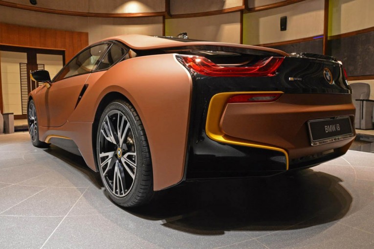 BMW Individual i8