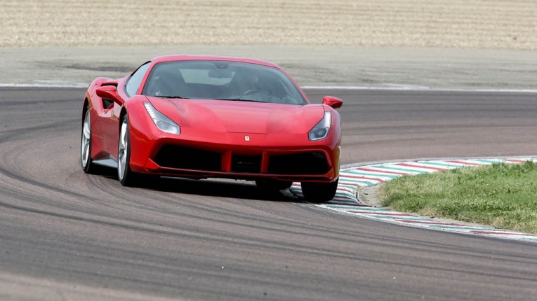 ferrari 488 GTB