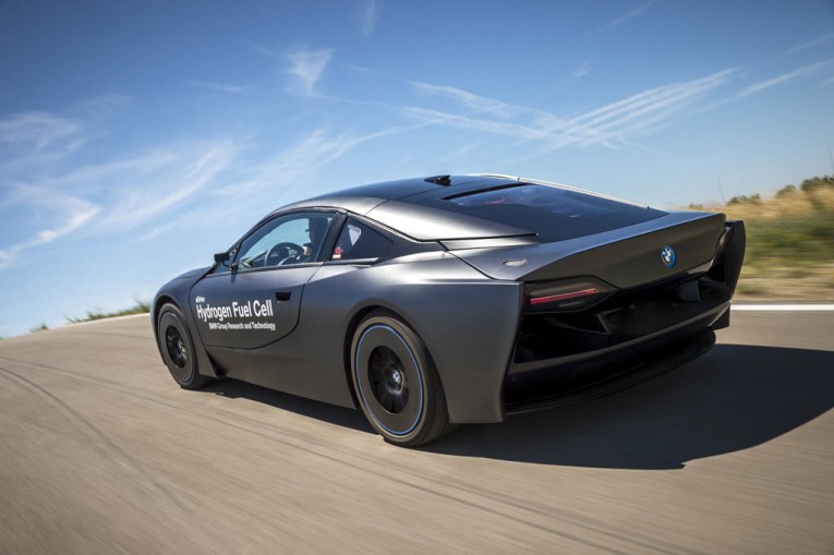 BMW i8 hydrogen fuel cell