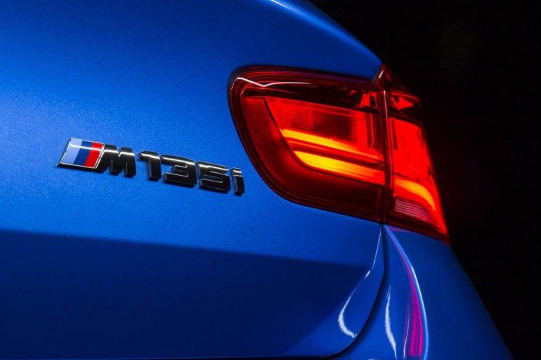2015-BMW-1-Series-12