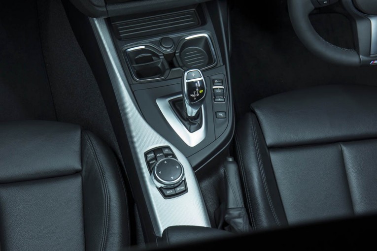 2015-BMW-1-Series-3