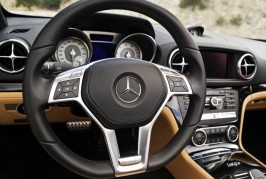 2015 Mercedes-Benz SL400