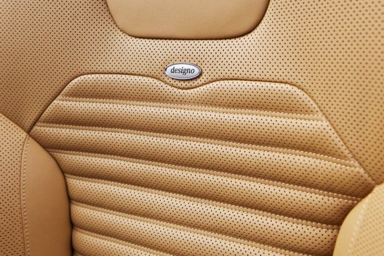 2015-Mercedes-Benz-SL400-154