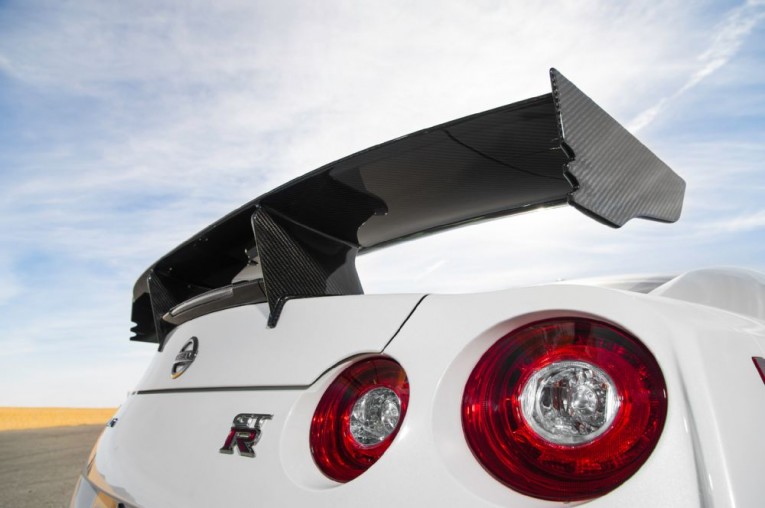 2016 Nissan GT-R Nismo 