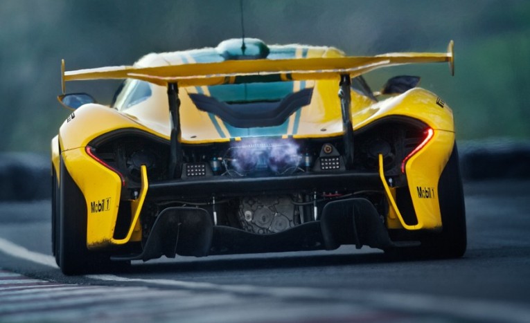 2016 McLaren P1 GTR