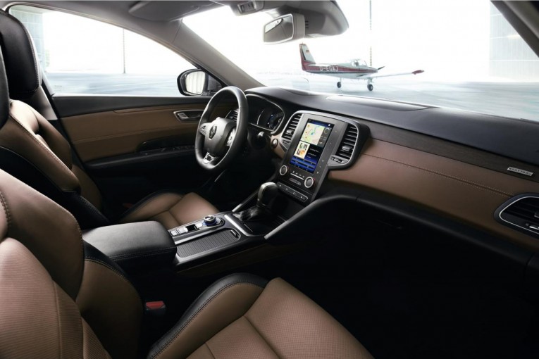 2016 Renault TALISMAN Interior