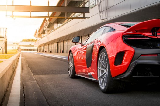 McLaren 675LT