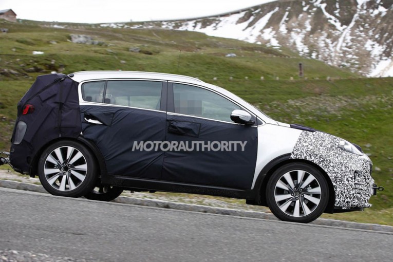 2017-kia-sportage-spy-shots