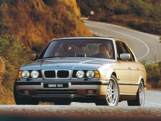 BMW M5 E34