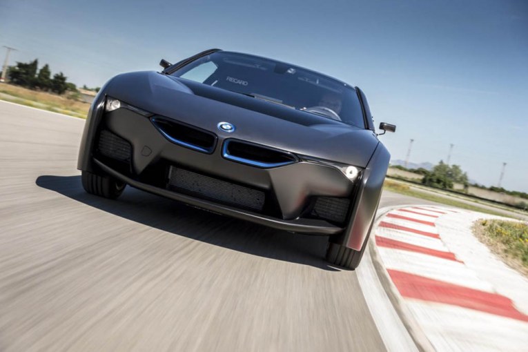 BMW i8 hydrogen fuel cell