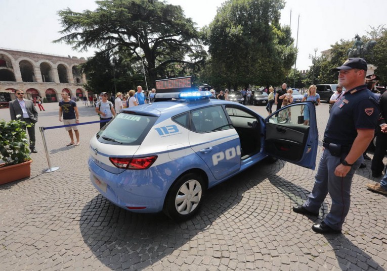 Seat Leon Italian police