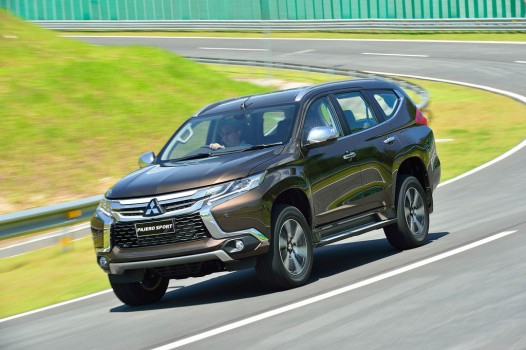 Mitsubishi Pajero Sport 2016