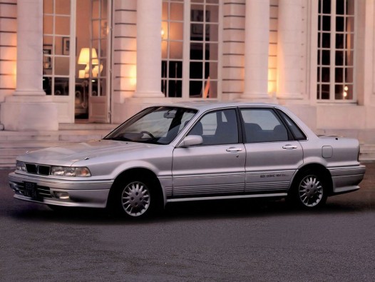 Mitsubishi-galant-mx-e33a-1989-1992-Photo-01