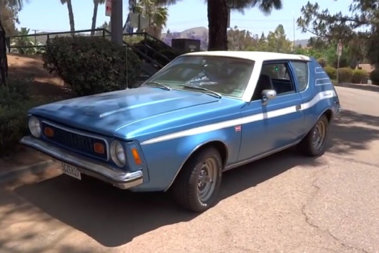 amc-gremlin-levis-denim