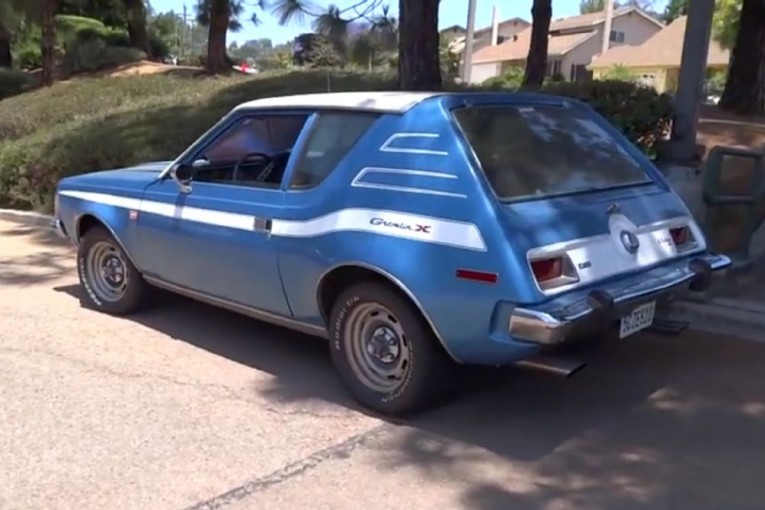 amc-gremlin-levis-denim-rear