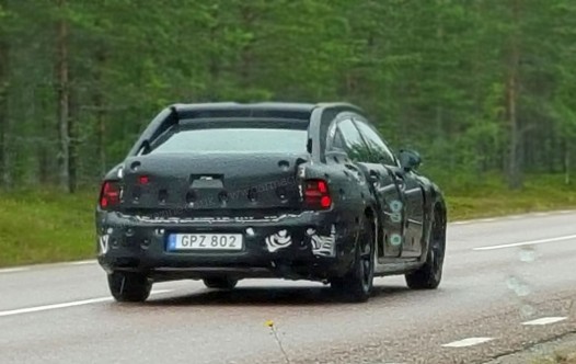 2017 Volvo S90 spy photo