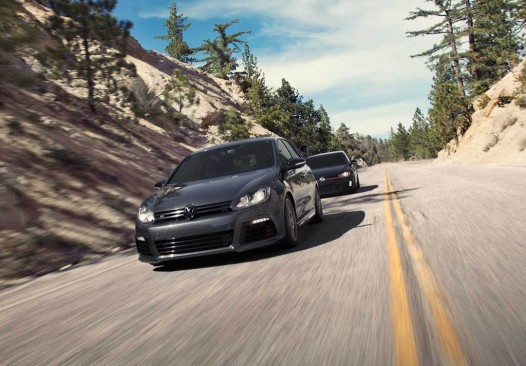 VW Golf Mk7 GTI vs CPO Mk6 R