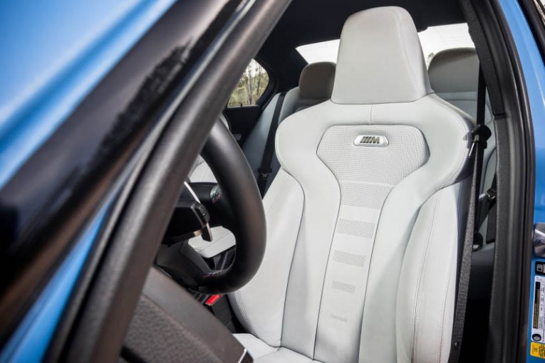 2015-BMW-M3-sedan-116