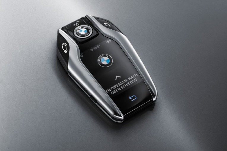 2016-bmw-750li-xdrive-key-fob