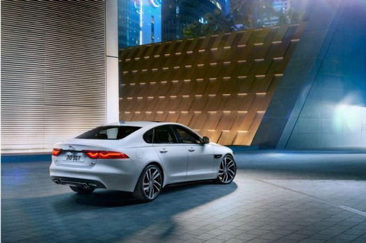 2016 Jaguar XF-S