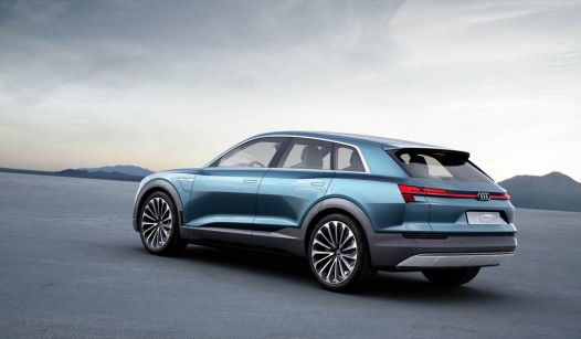 Audi E-tron Quattro Concept 