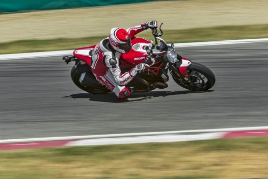 Ducati Monster 1200- R