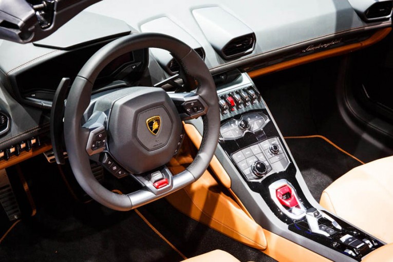 lamborghini-huracan-spyder-1012-007