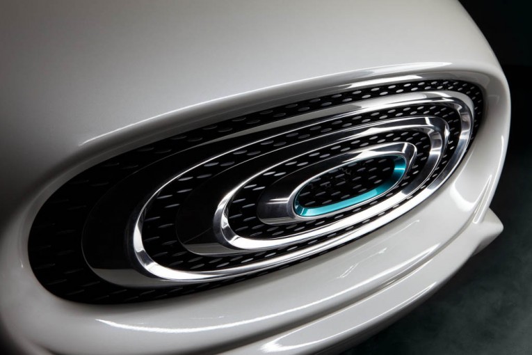 thunder-power-ev-iaa2015-4