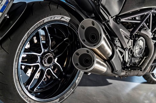 Ducati Diavel Carbon 2016