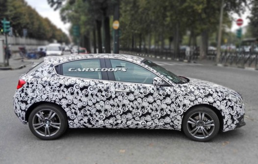 2017 Alfa Romeo Giulietta Facelift Spyphoto