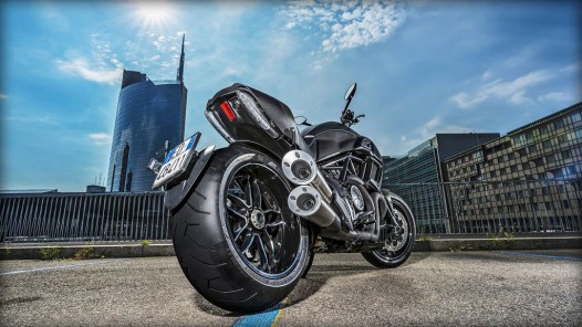 Ducati Diavel Carbon 2016